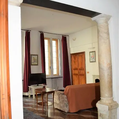 Giappi House *